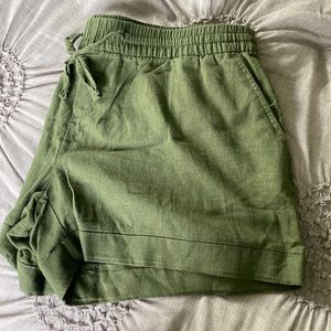 Old Navy Linen Olive Green Shorts